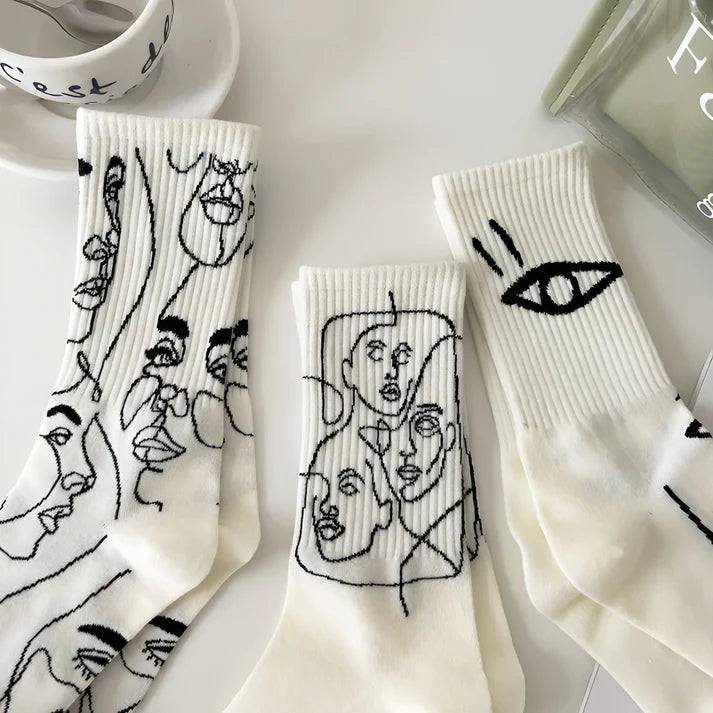 Artistic Faces™ - Abstract Line Art Socks